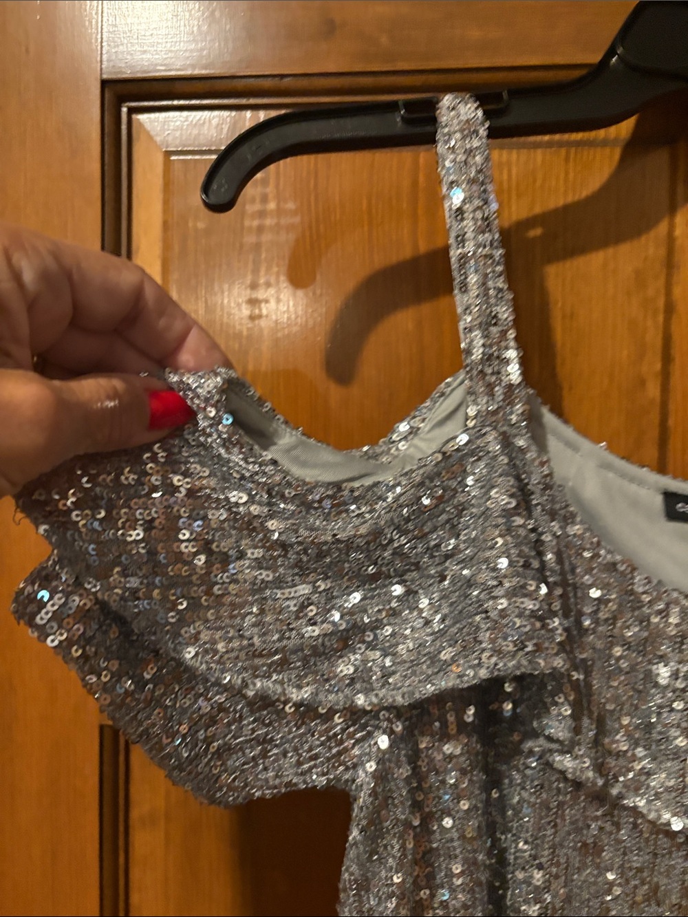 Cable & Gauge Silver Sequin Ruffle Cold Shoulder Camisole - Picture 3 of 6